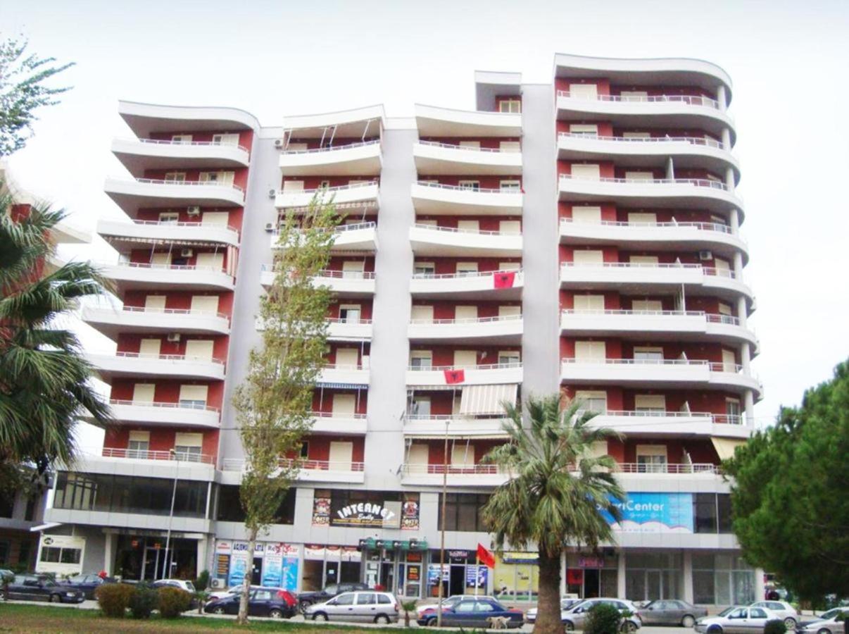 Lovely Sea View Apartment Vlorë Esterno foto